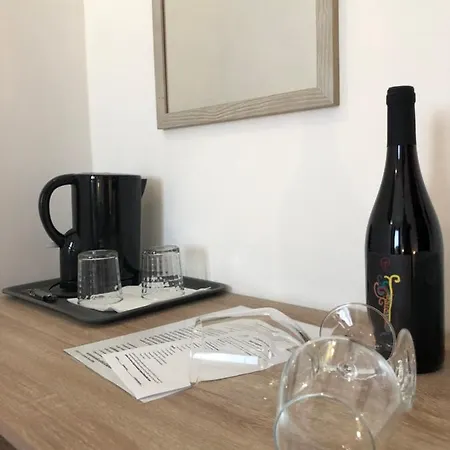 Le Quattro Porte Couette-café